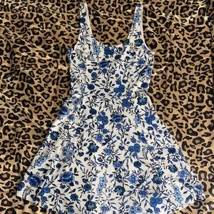 Blue/White jersey material dress